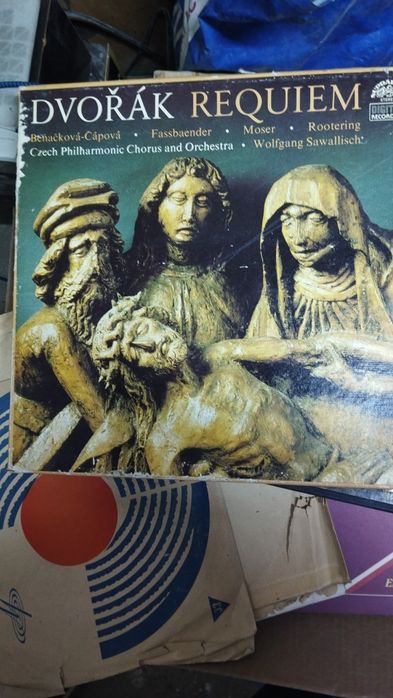 Продам виниловые диски