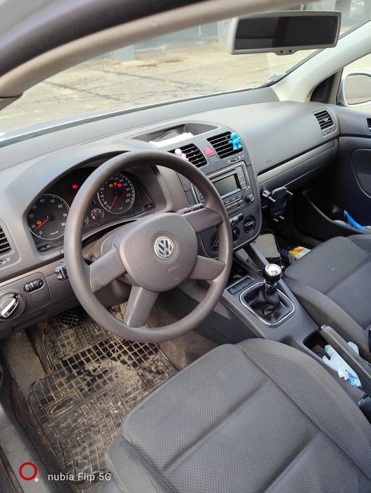 VOLKSWAGEN Golf 2005 — imagine 5