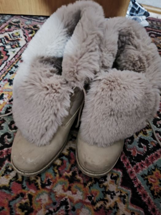 Продам обувь женскую