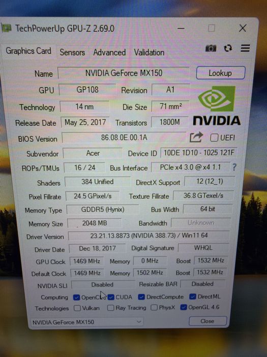 Laptop Acer Aspire i7 8gen 12g 256g nvme 1Tb nVidia 2g 17 FHD