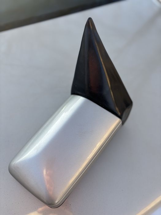 Продам левое зеркало мерседес 124