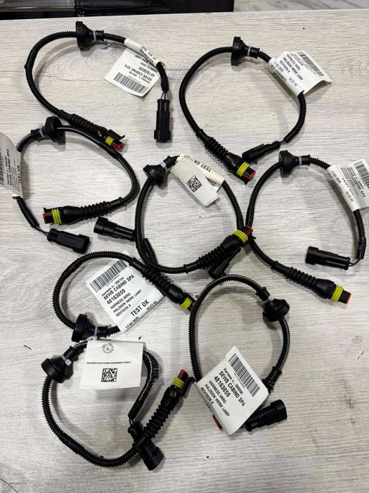 LED работна лампа 2 бр. NEW HOLLAND AGRICULTURE 48098108 – овална, 30W