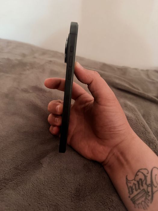 Iphone 15 pro max 256gb 88% идеал