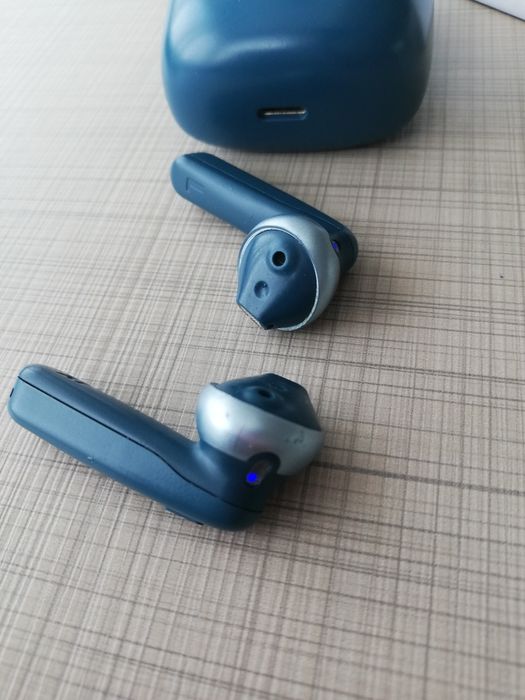 Блутут слушалки JBL Tune TWS225