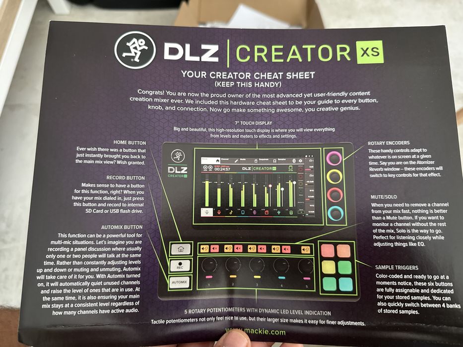 mixer digital Mackie DLZ Creator XS, nou