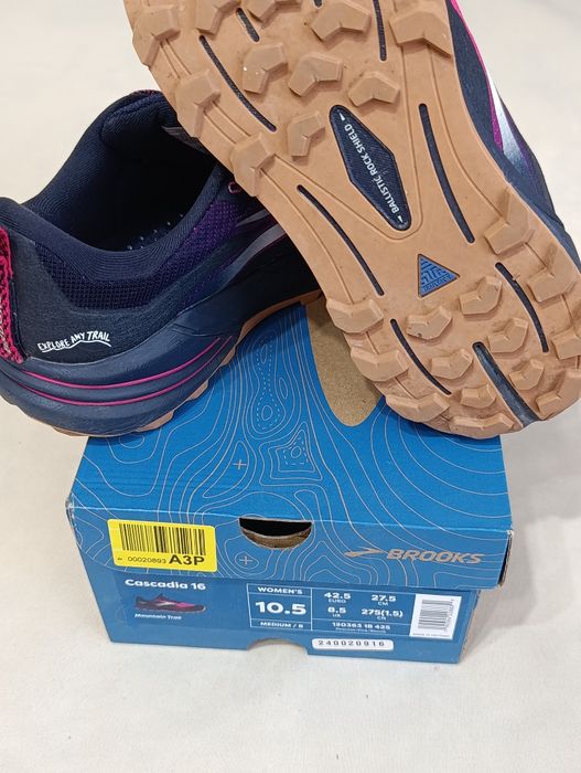 Brooks Дамски обувки за бягане Brooks Cascadia 16