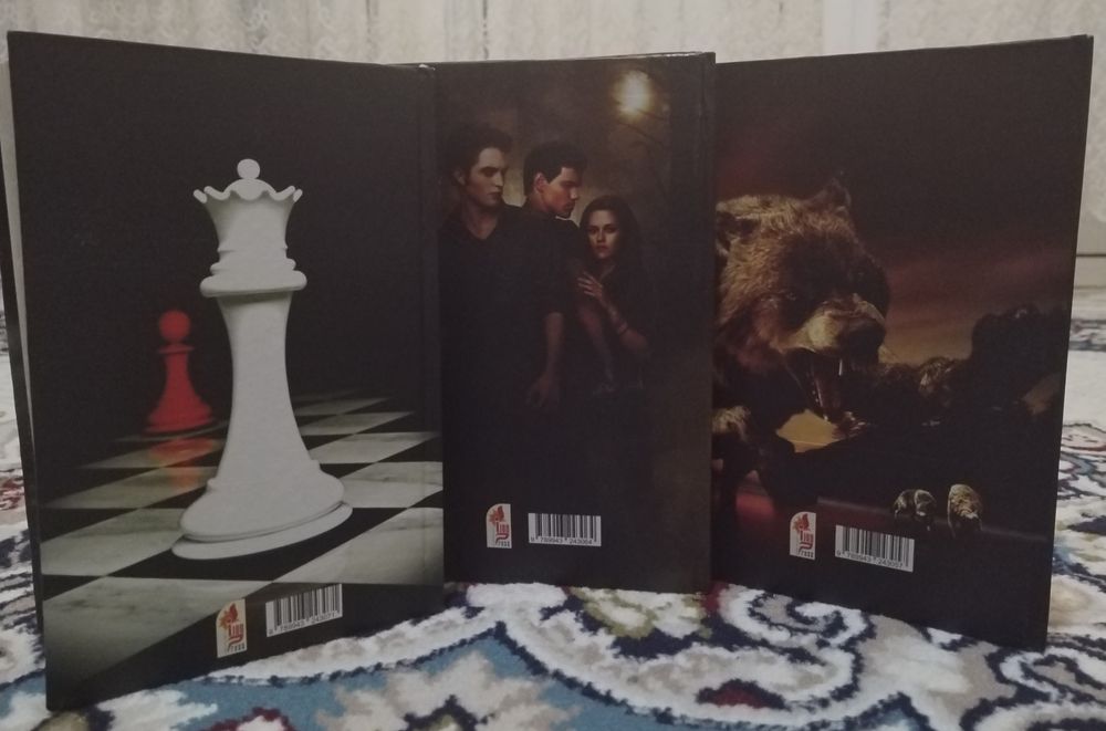 Sumerki kitobi 3ta qismi