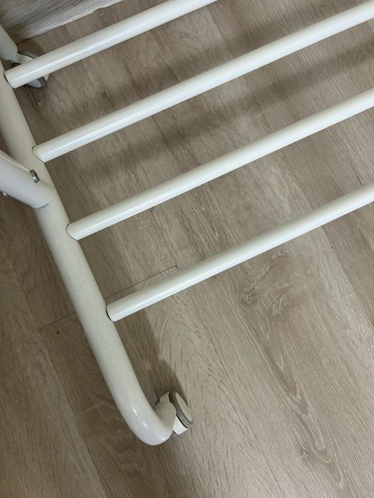 Напольная вешалка IKEA