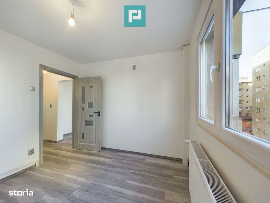 Apartament 3 camere pe str Hateg in Vlaicu