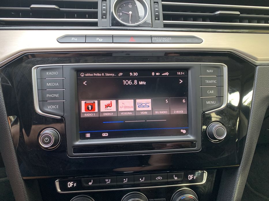 Дисплей Пасат Б8