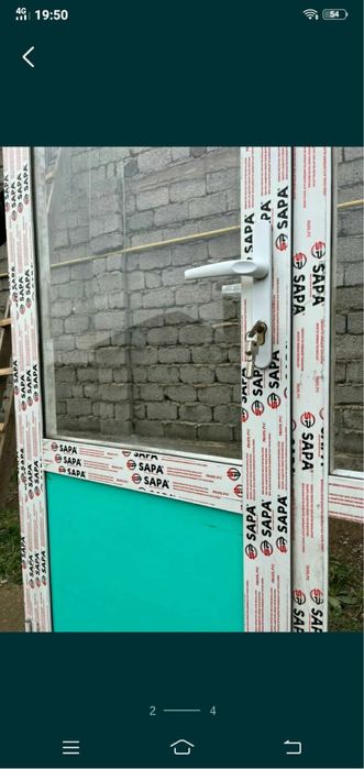 Пластиковый окна с дверью продается новый