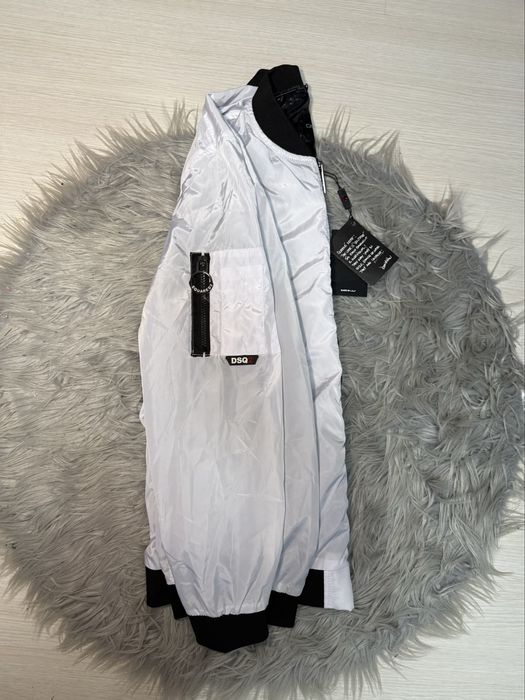 Ветровка с качулка