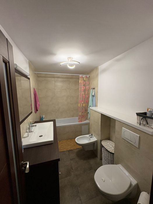 Apartament in chirie