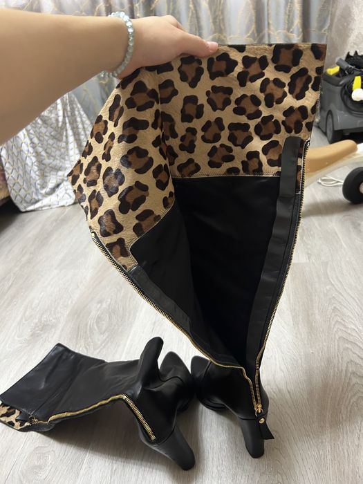 Сапожки Stuart Weitzman