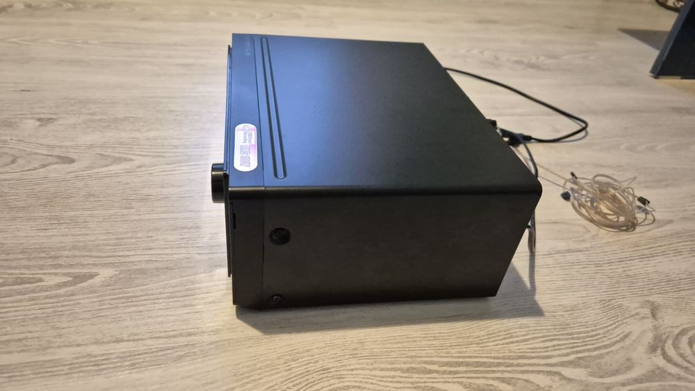 Качествена аудио система LG FB103 (100W RMS) – CD/DVD, USB, FM радио