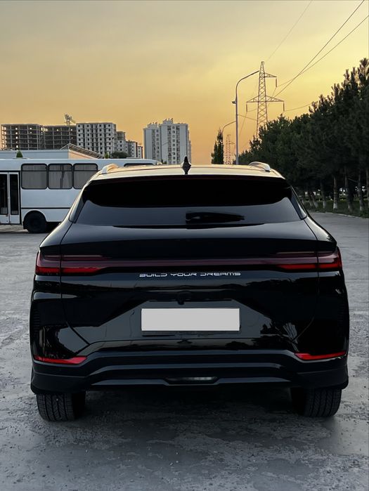 byd champion 605km