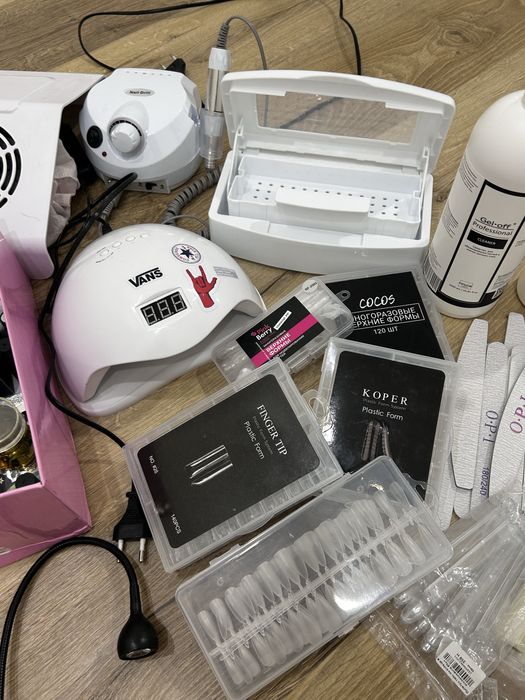 Набор для маникюра б/у