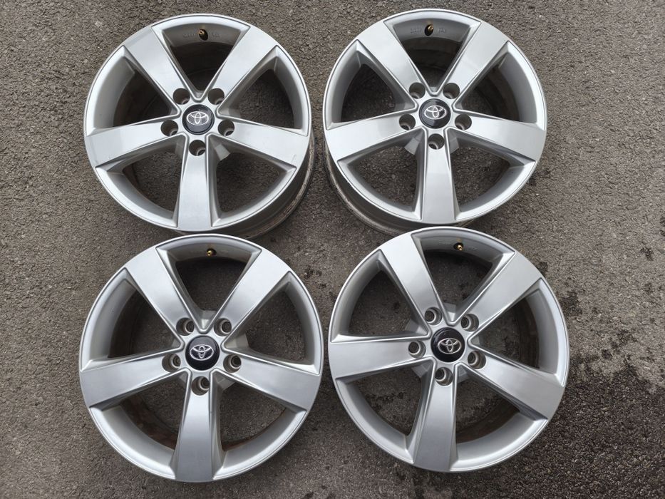 Toyota/Тойота - 16 цола 5x114,3; 4 бр. лети джанти