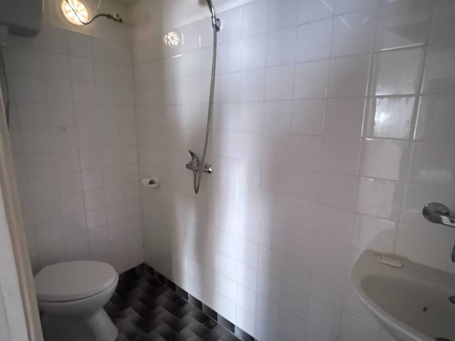 Продава се Къща в Габрово, Център - 70 кв.м за 1072 €/кв.м - Снимка #11