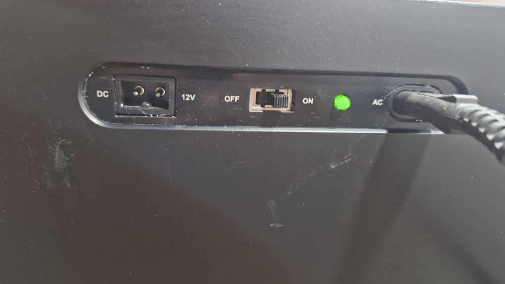 Mini frigider Xbox Series X – 10L – Functional