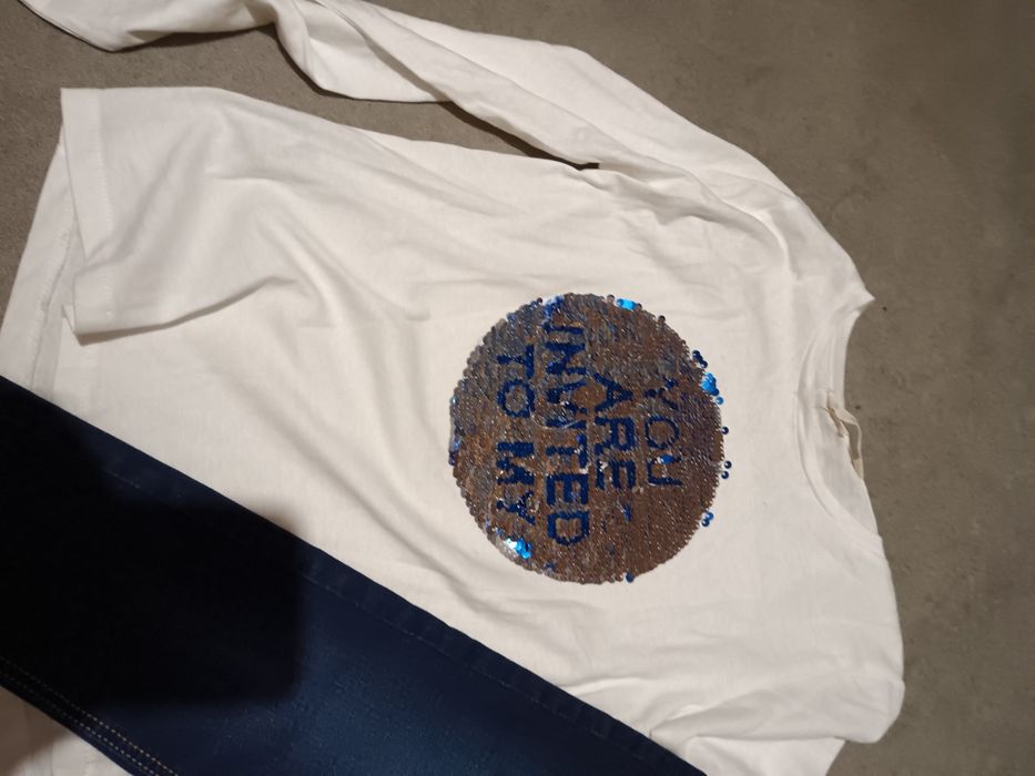 Комплект дънки и блуза