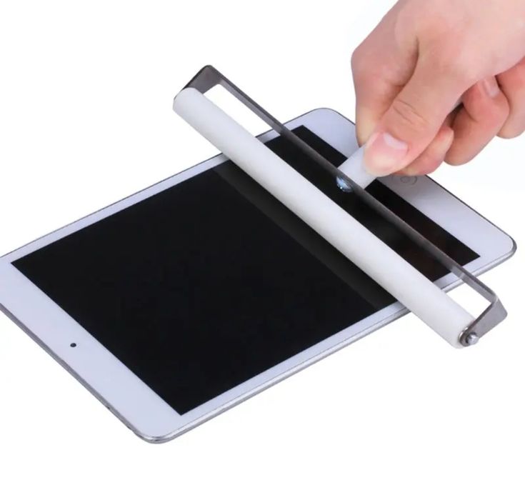 Ламинация ва стекло уриш учун махсус иш куроли сотилади.! Мягкий ролик