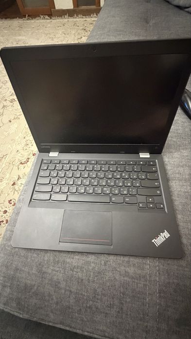 Ноутбук Lenovo ThinkPad chrome