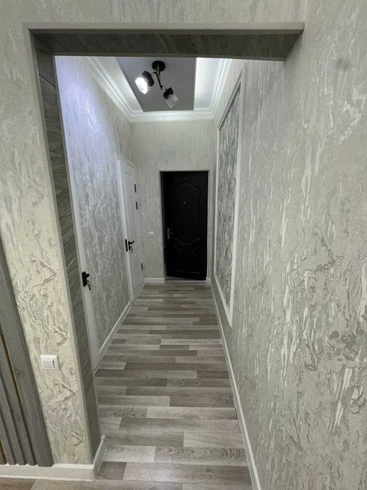 Продаю квартиру Яшнабадский р-он Авиасозлар-4, 2-х комнат 3-этаж 52м2