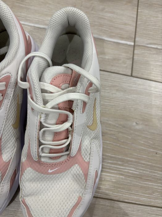 Дамски маратонки Nike air max