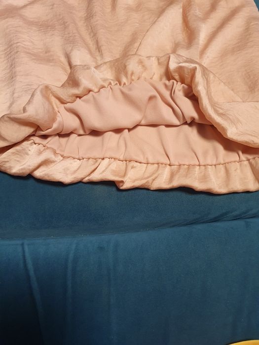 Нова, елегантна блуза с камъни .