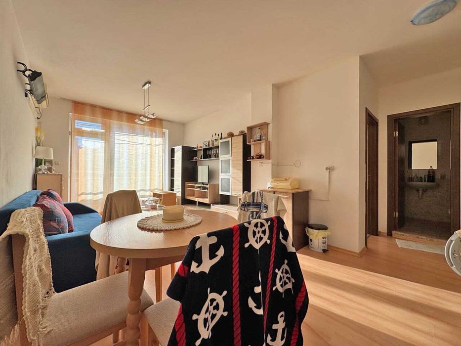 Продава се Двустаен апартамент в к.к. Слънчев бряг - 49 кв.м за 547 €/кв.м - Снимка #2