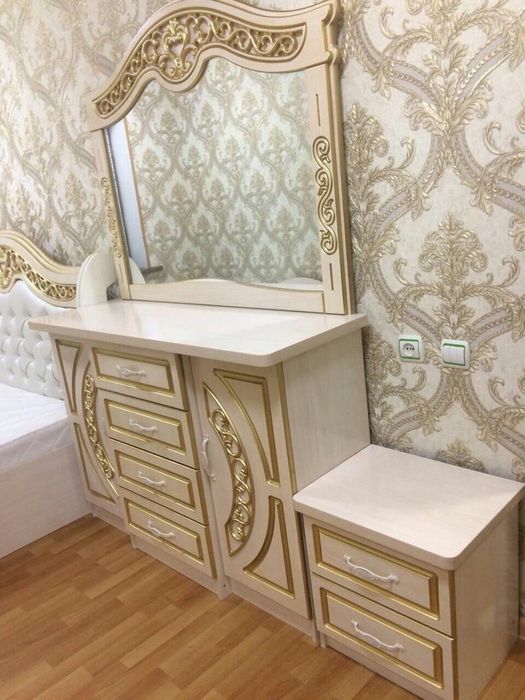 Мебель на заказ Спальни Гарнитур