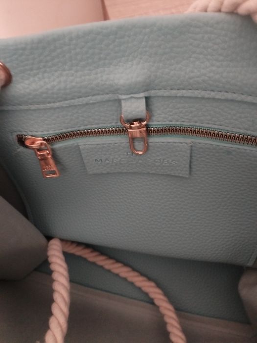 Чисто нова дамска чанта