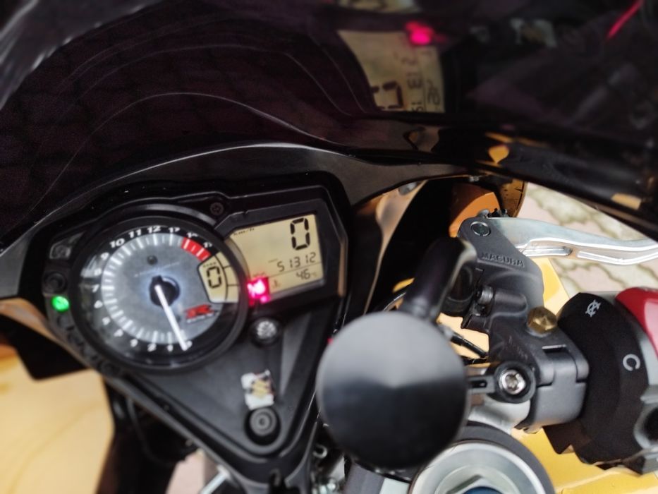Suzuki gsxr 1000 k8