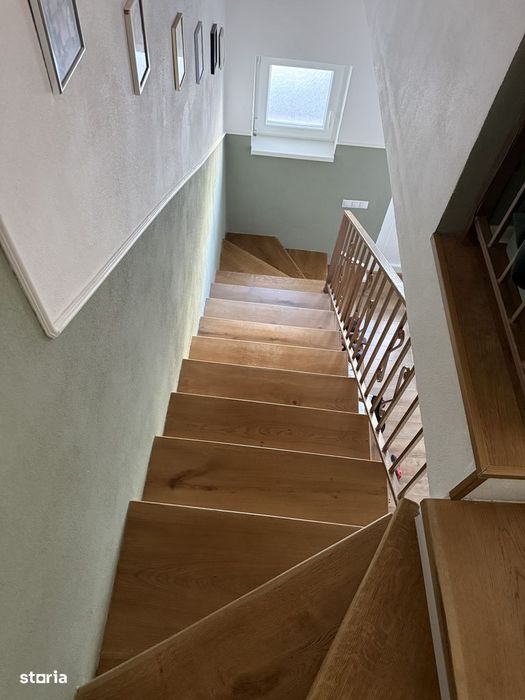 Casă duplex în Bavaria Park