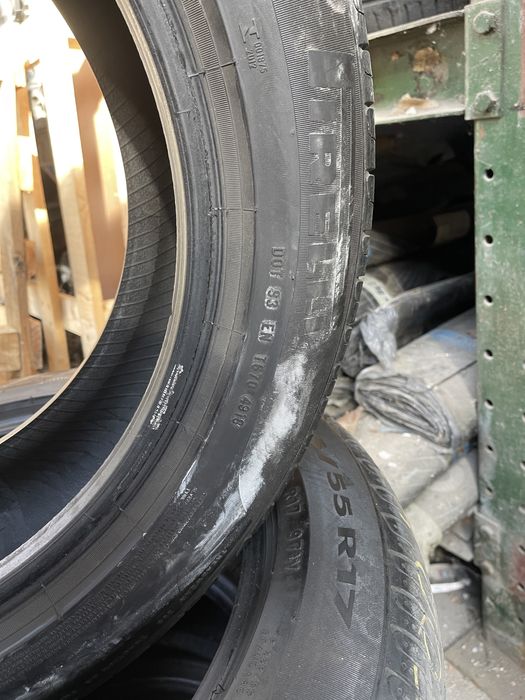 225 55 17 Pirelli Run flad