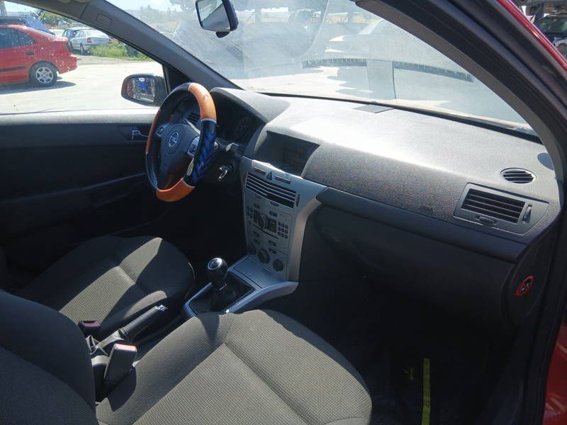 Dezmembrez Opel Astra H [Fabr 2004-2009]