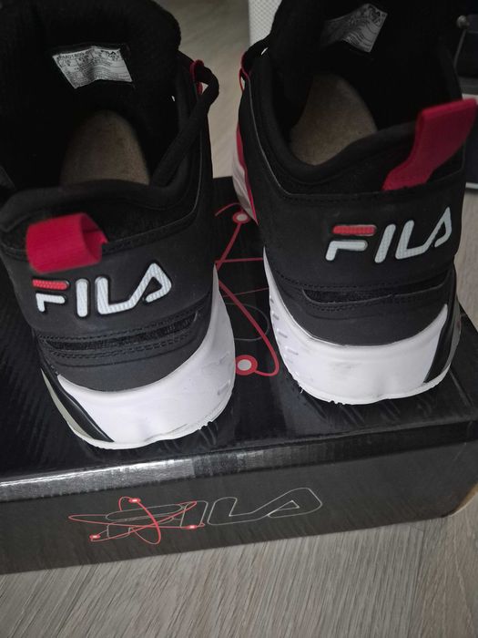 Adidasi FILA alergare/sport