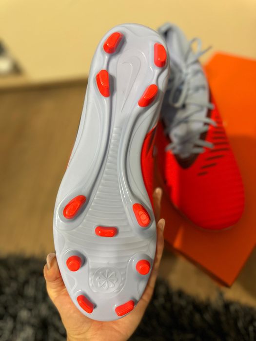 Ghete Fotbal Nike Phantom 6 High Club noi M44