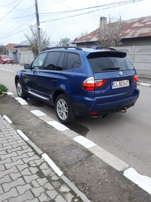 Vând bmw x3 cu distribuția în fata