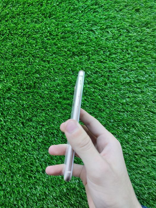 Iphone 8 256gb srochna sotiladi