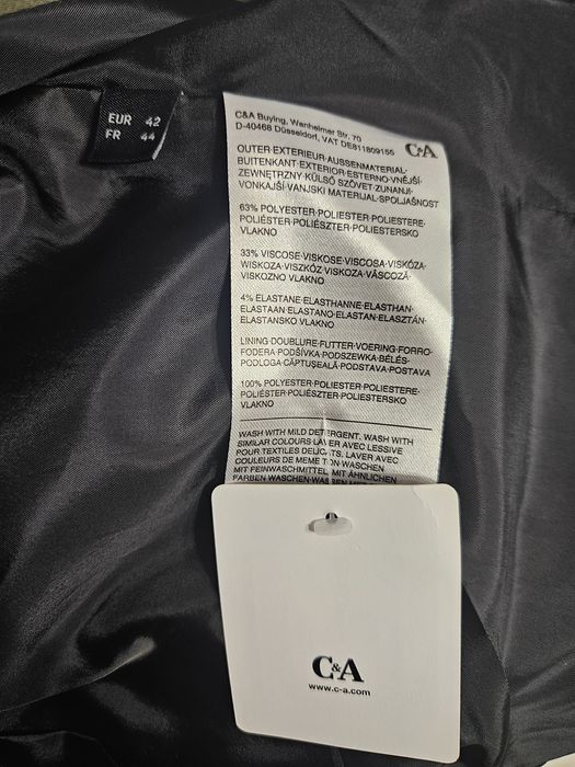 Sacou kaki C&A cu eticheta