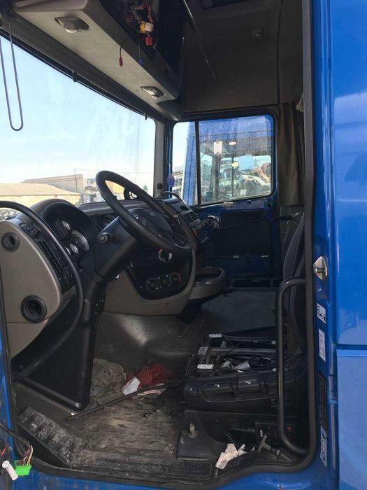 Продам кабину DAF 105.460