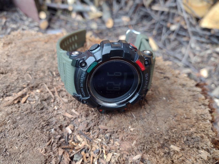 Vând ceas Skamei Forest watch