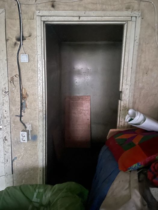 металлический вагончик