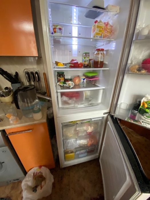 Продам холодильник LG