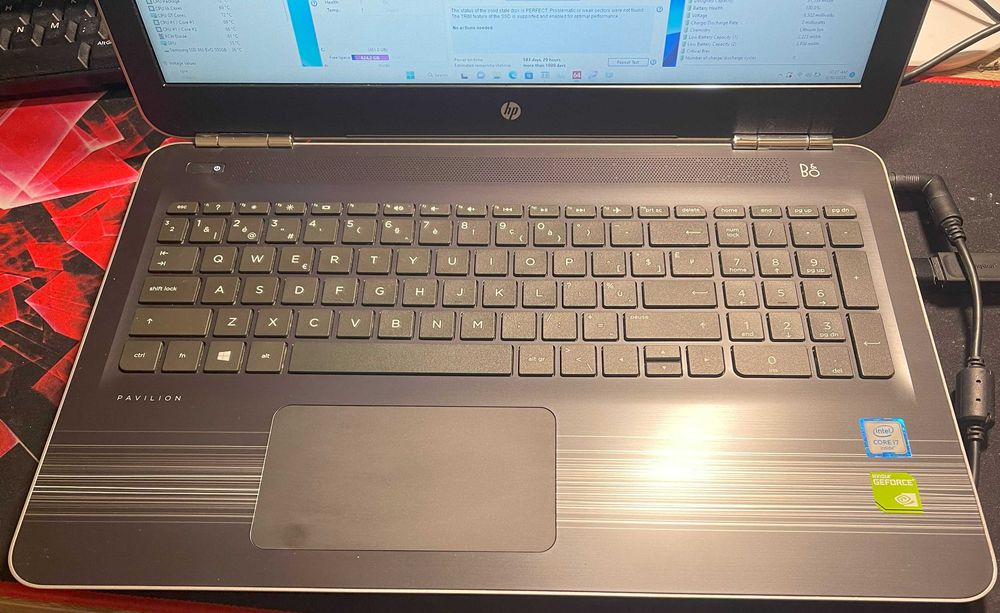 Laptop HP Pavillion 15-au091nb i7-6500u 16GB RAM 500gb SSD 940MX 2gb