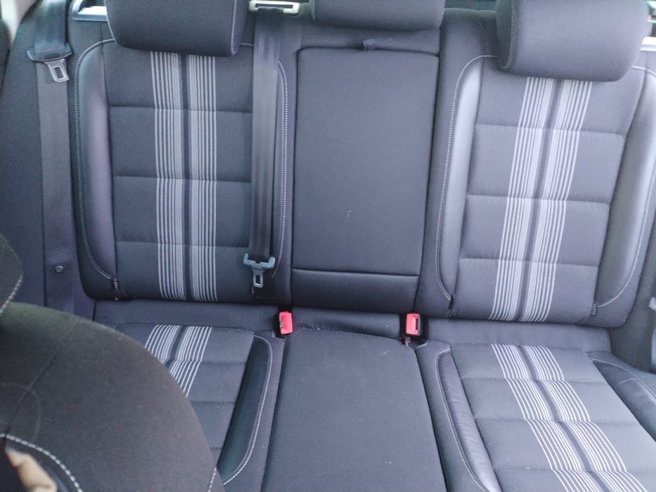 Volkswagen GOLF 6 VARIANT Trendline 1.6 tdi 105 cp