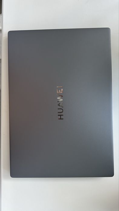 Huawei MateBook D16