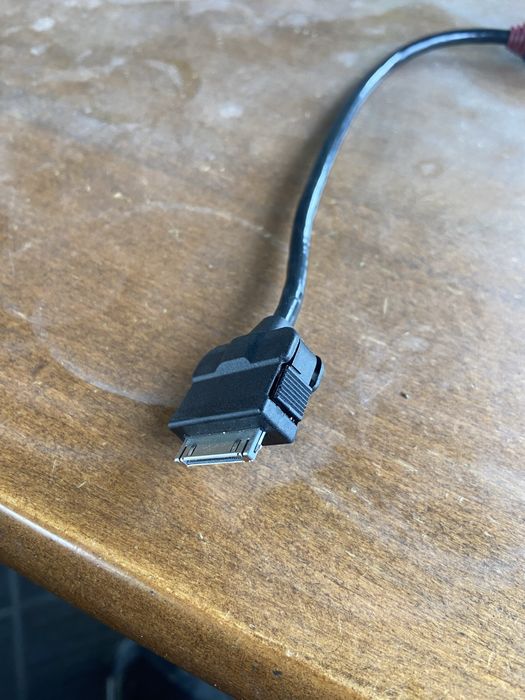 Кабел за Ауди оригинален